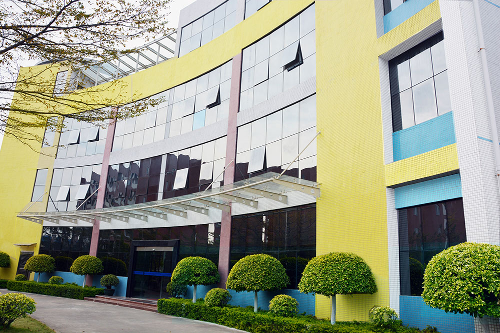 紐斯葆廣賽光伏發(fā)電倡導(dǎo)低碳環(huán)保，為綠色工廠再創(chuàng)標(biāo)桿